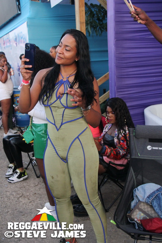 Aidonia, Teejay, Govana