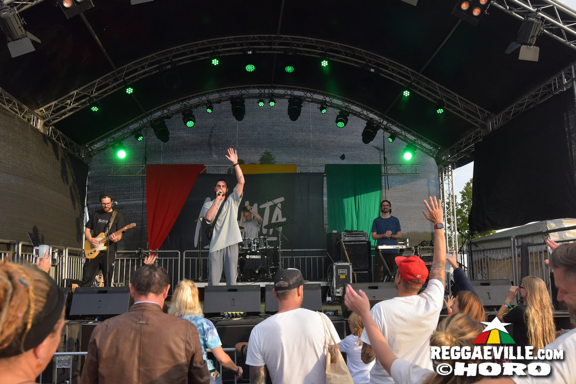 Morgan Heritage, Miwata