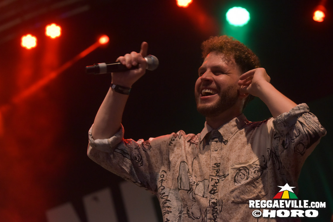 Banda Senderos, Grasshoppers