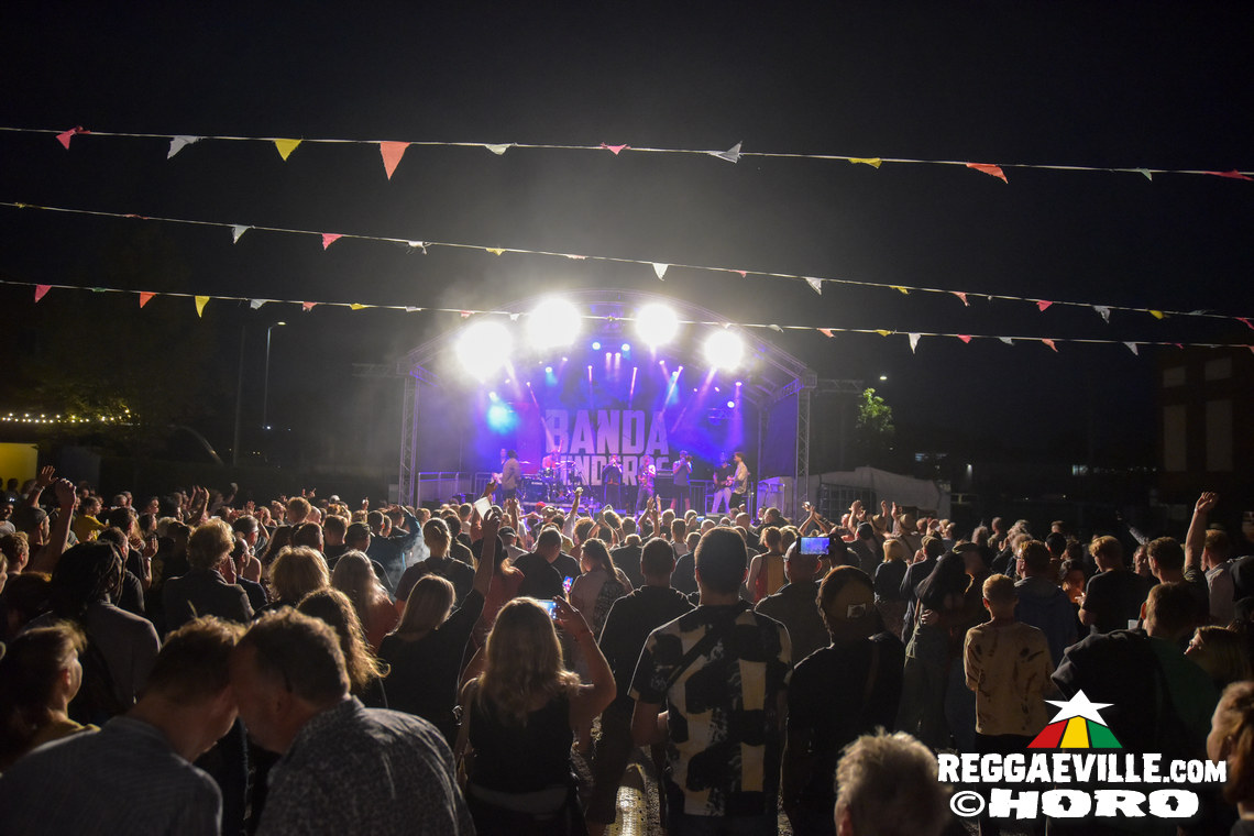 Banda Senderos, Grasshoppers