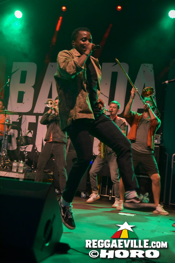 Banda Senderos, Grasshoppers