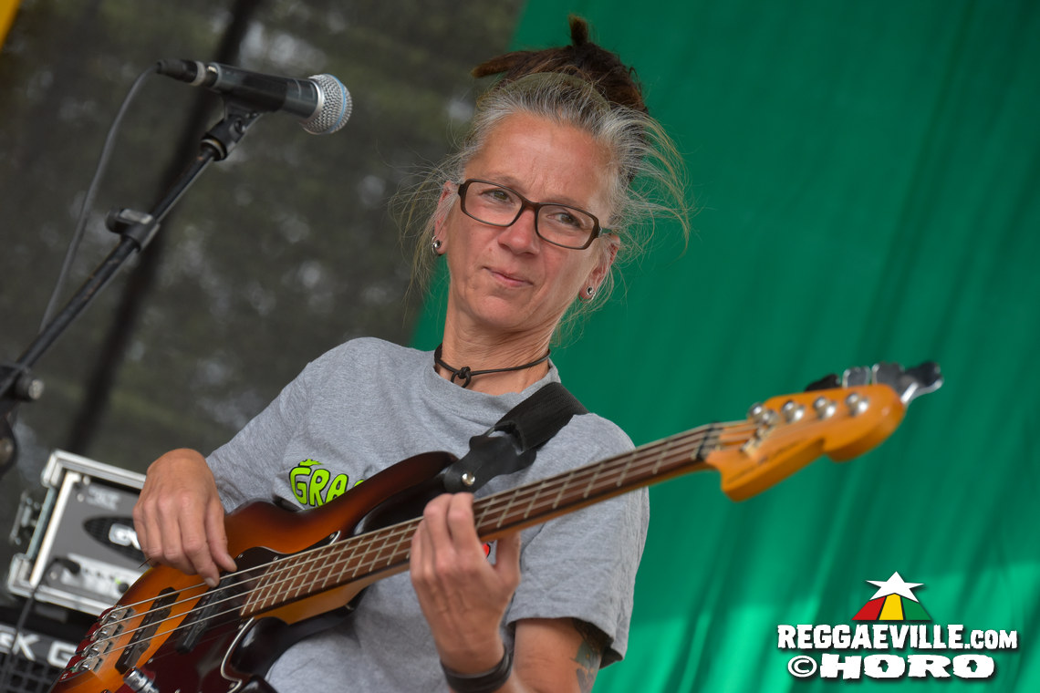 Banda Senderos, Grasshoppers