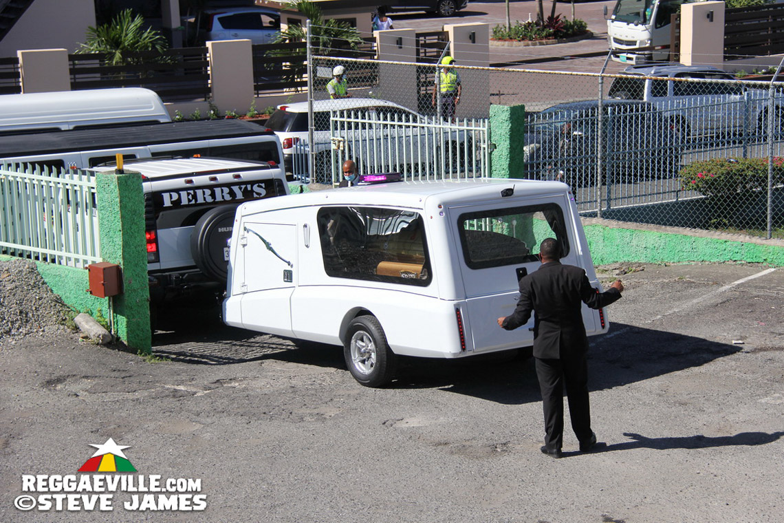 Robbie Shakespeare Motorcade - One Pop Studio