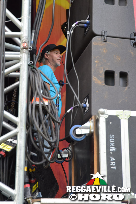 Klub Kartell feat. Mal Élevé, Ganjaman & Raggabund, Boomtown Shakedown