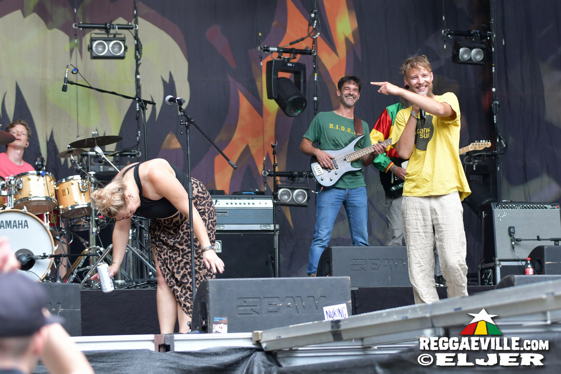 Klub Kartell feat. Mal Élevé, Ganjaman & Raggabund, Boomtown Shakedown