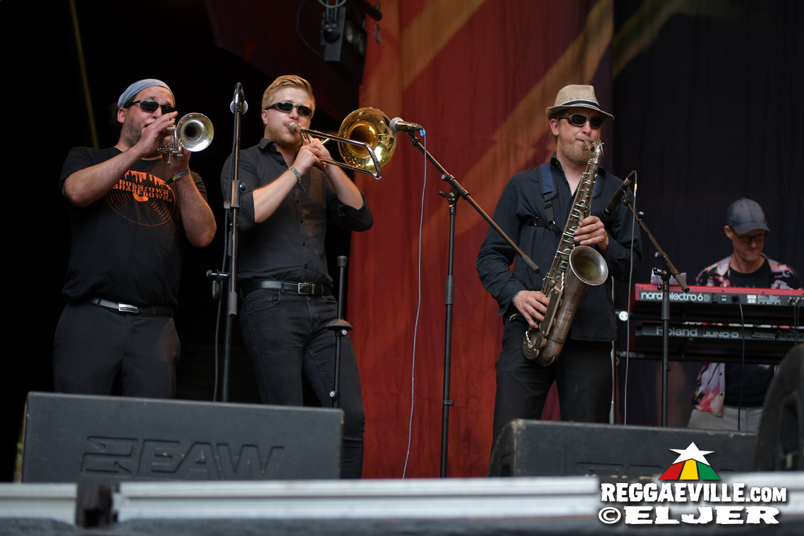 Klub Kartell feat. Mal Élevé, Ganjaman & Raggabund, Boomtown Shakedown