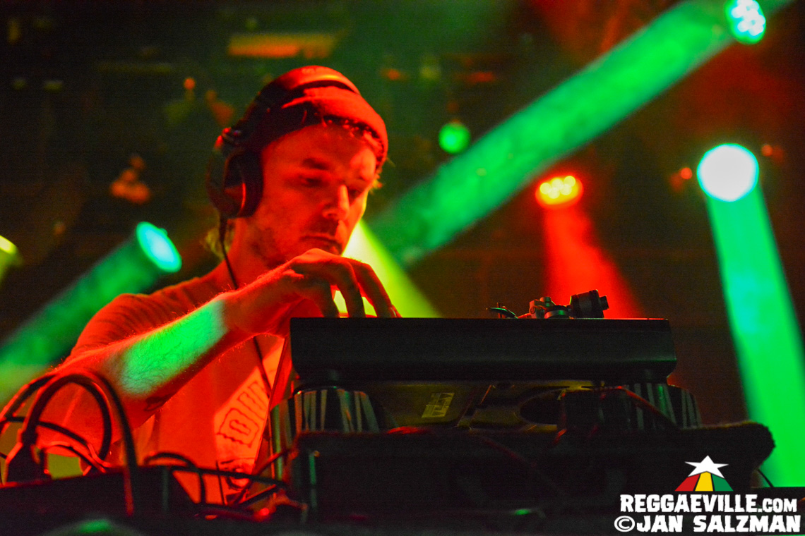 Sister Nancy, Tippa Lee