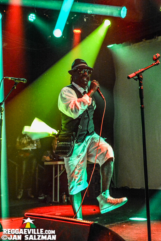 Sister Nancy, Tippa Lee