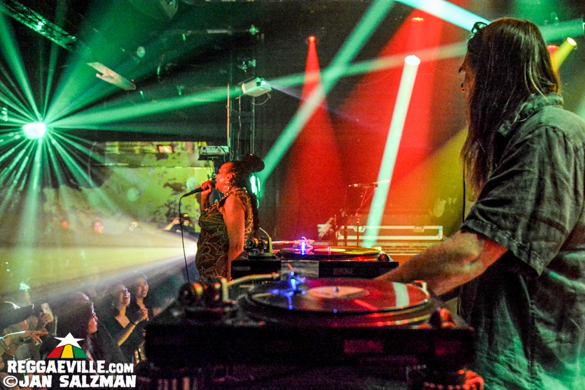 Sister Nancy, Tippa Lee