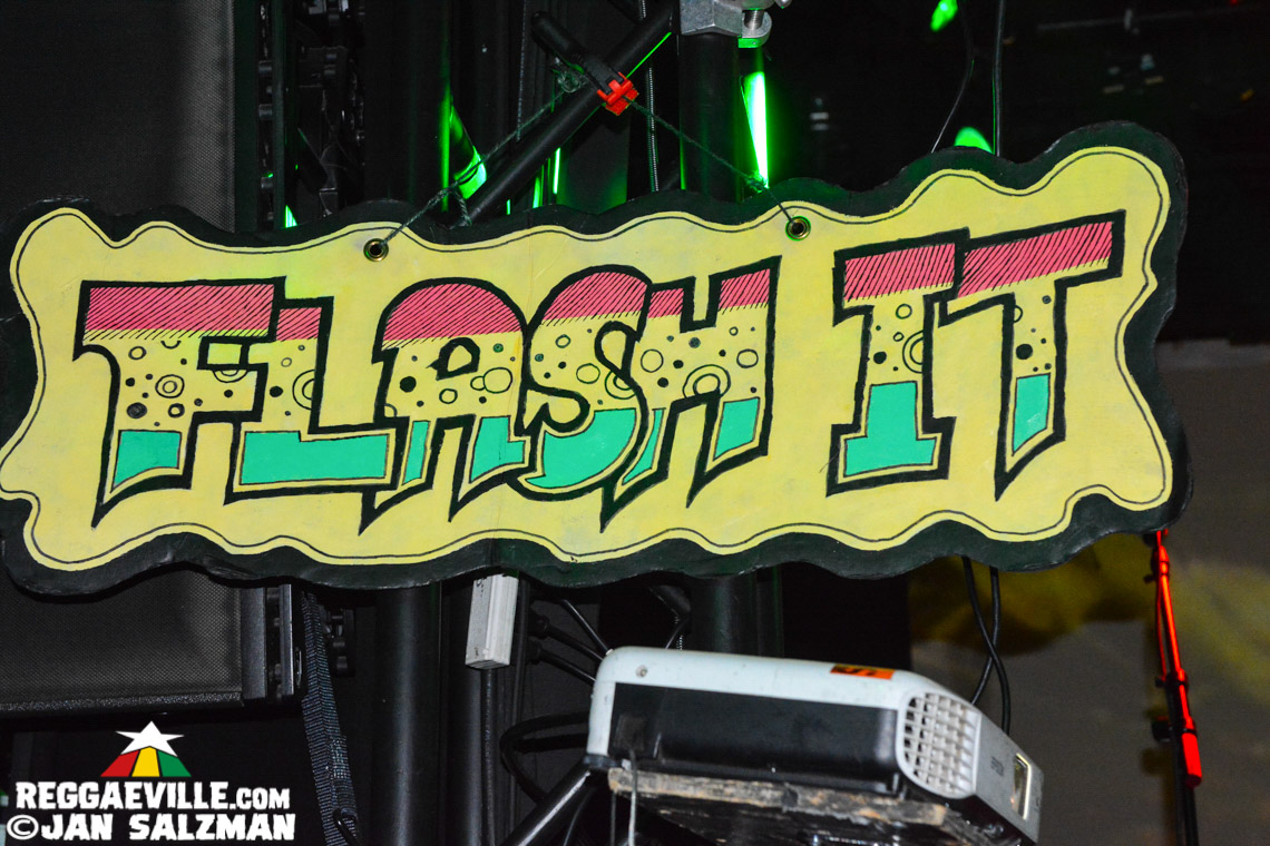 Sister Nancy, Tippa Lee