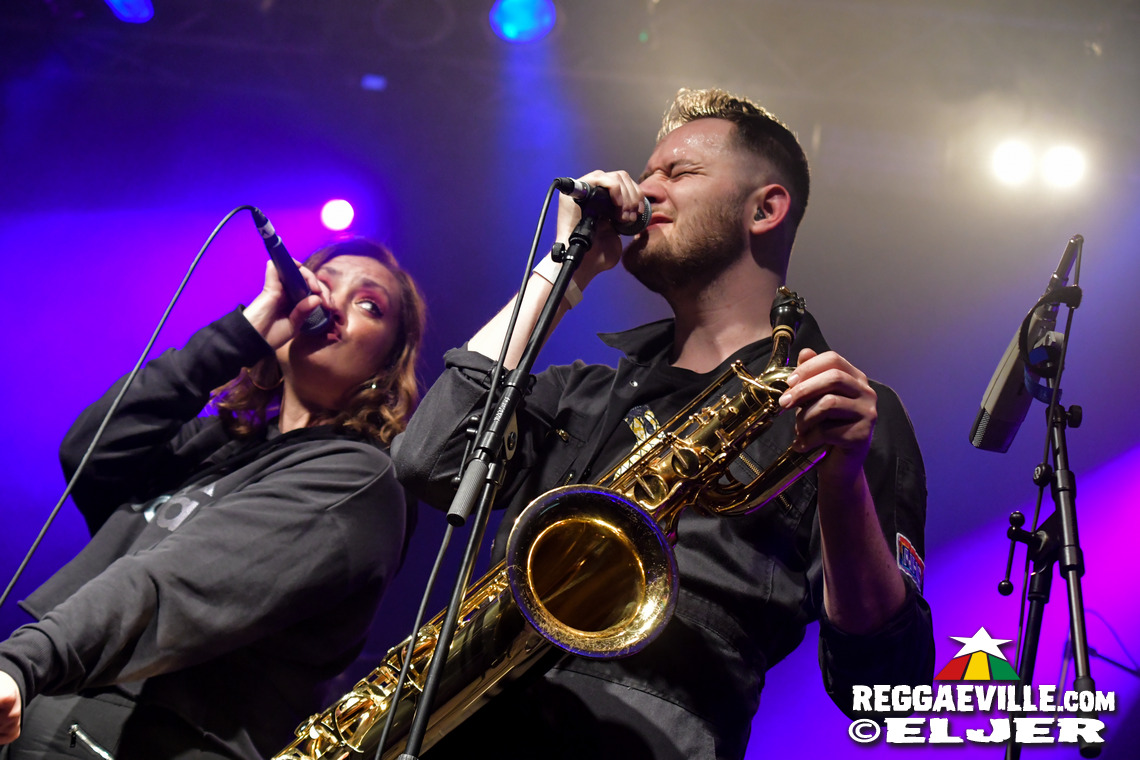 The Slapstickers, Cut Capers