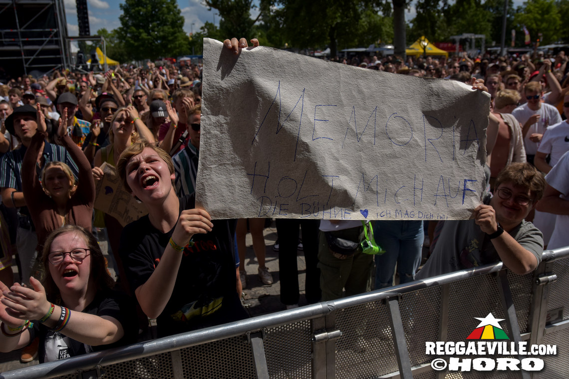 Memoria, Hollie Cook, Miwata