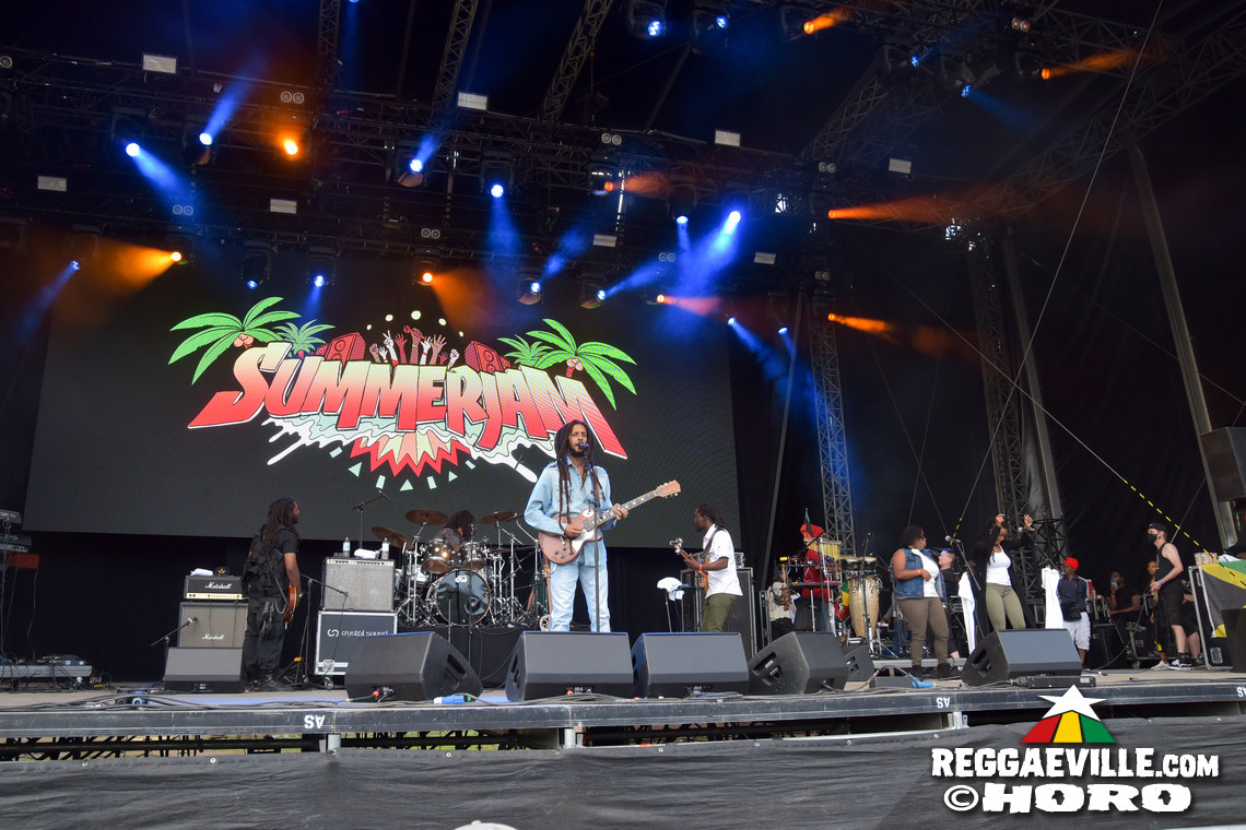 Inner Circle, Julian Marley, Max & Xana Romeo