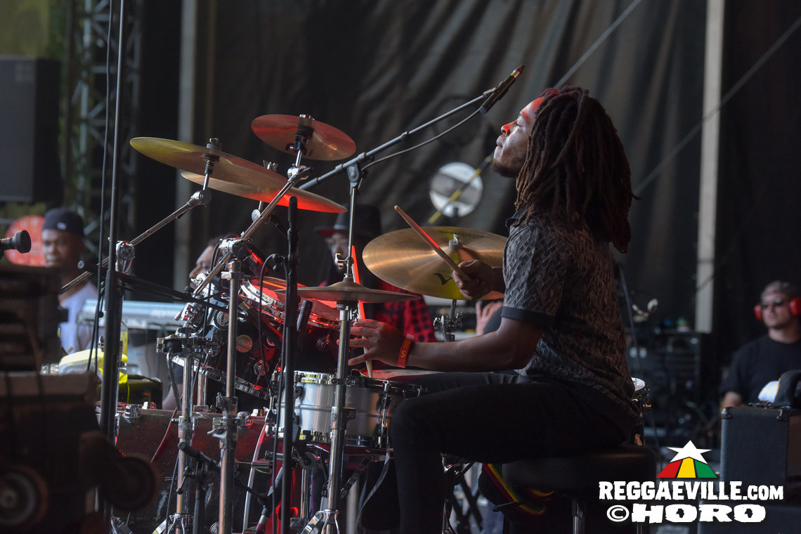 Inner Circle, Julian Marley, Max & Xana Romeo