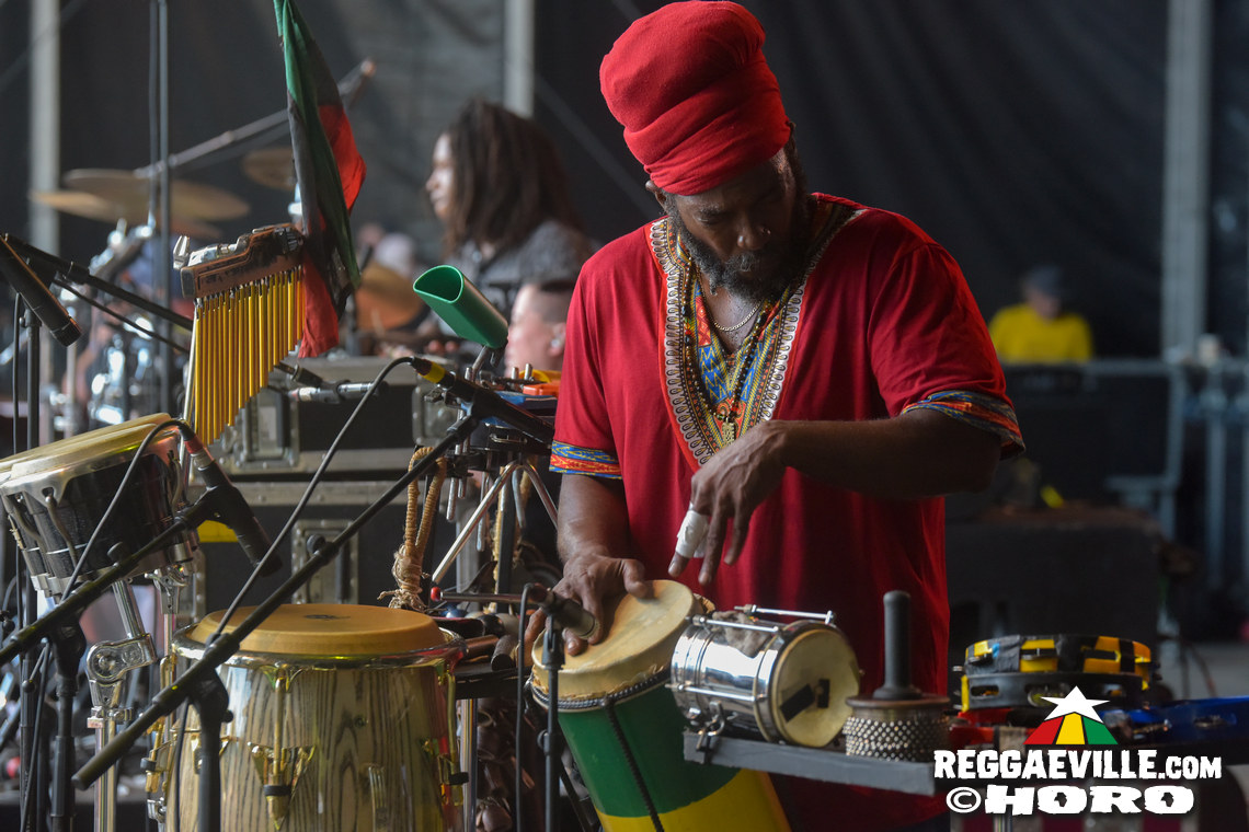 Inner Circle, Julian Marley, Max & Xana Romeo