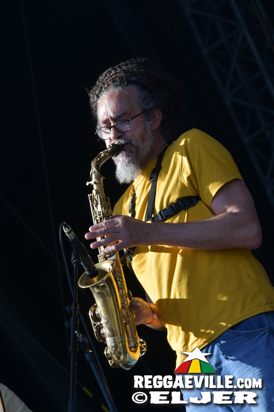 Inner Circle, Julian Marley, Max & Xana Romeo