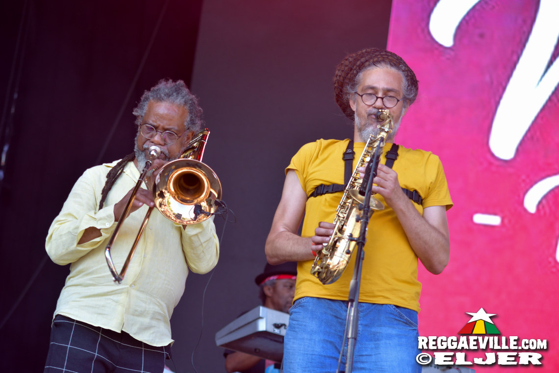 Inner Circle, Julian Marley, Max & Xana Romeo