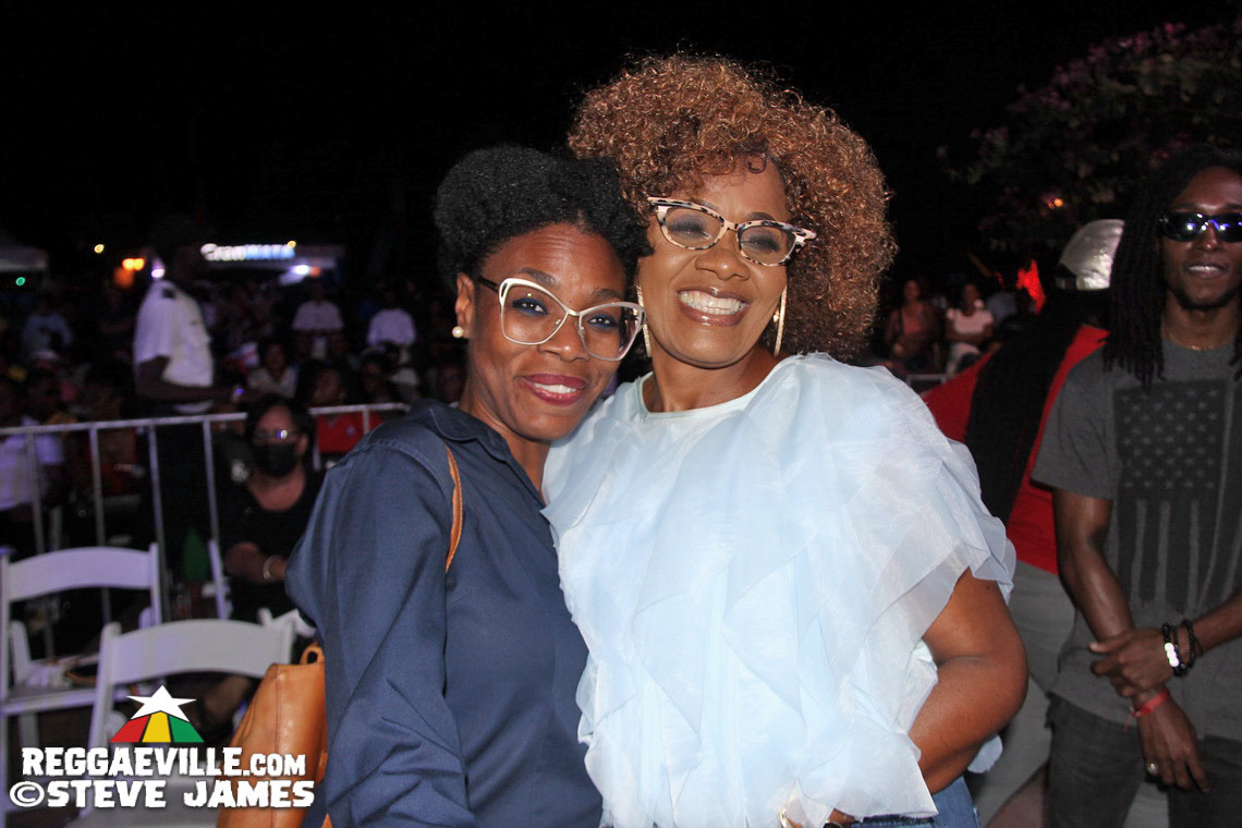 Etana, Duane Stephenson, Natural Black, Leroy Sibbles...