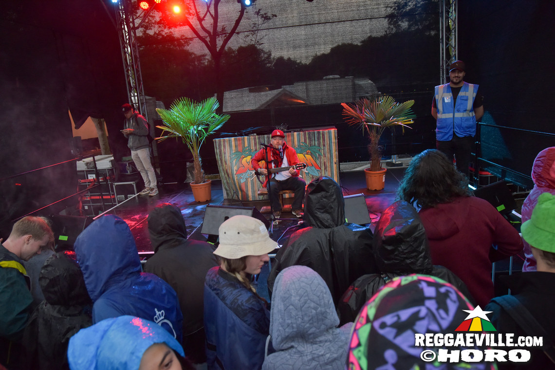 Mike Love, Toké, Martin Jondo