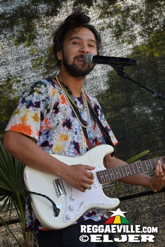 Mike Love, Toké, Martin Jondo