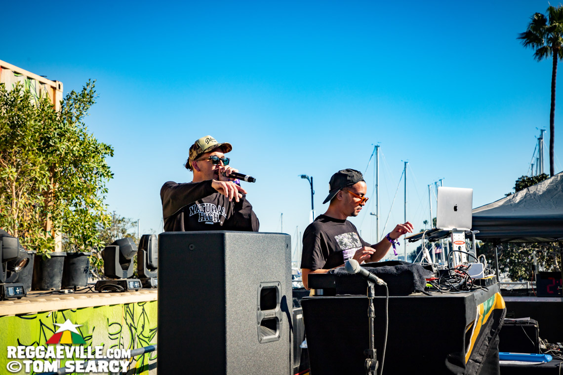 Yaadcore, Sarah Couch & Natural High