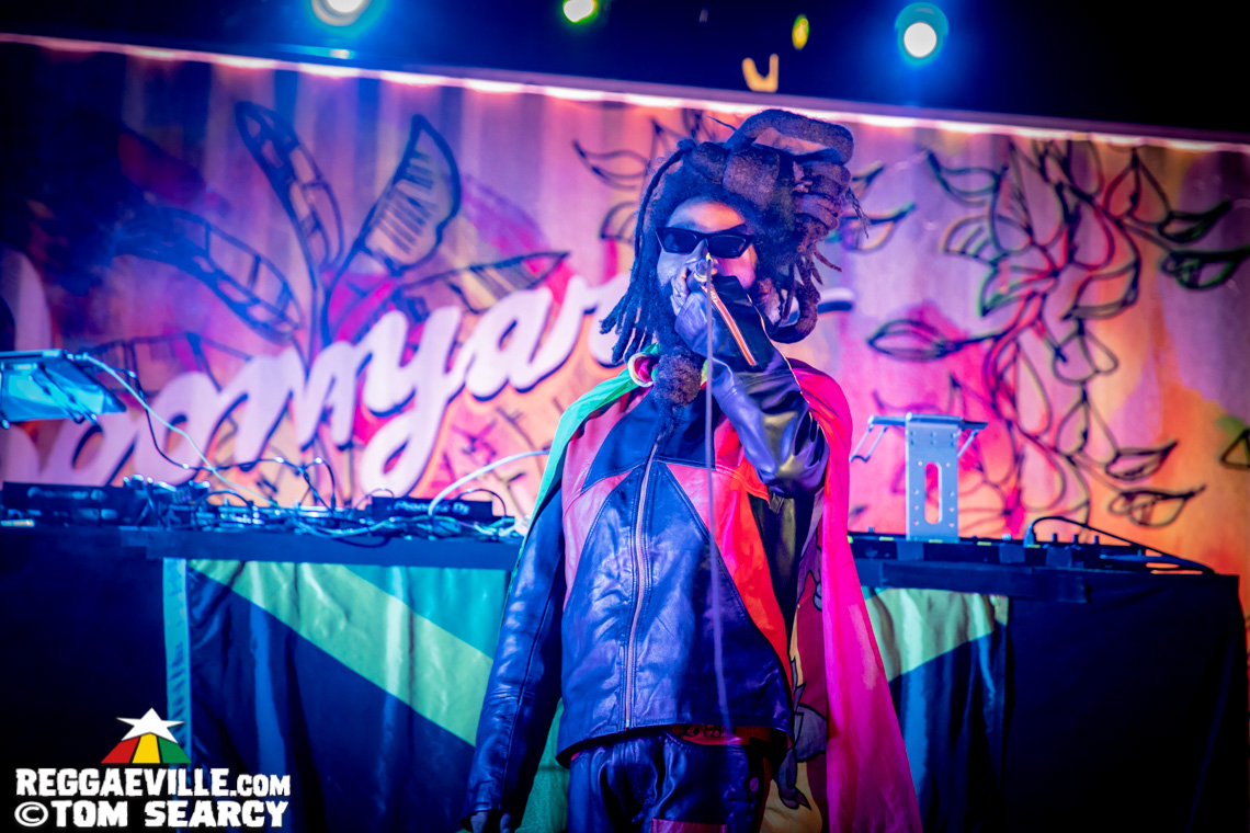 Yaadcore, Sarah Couch & Natural High