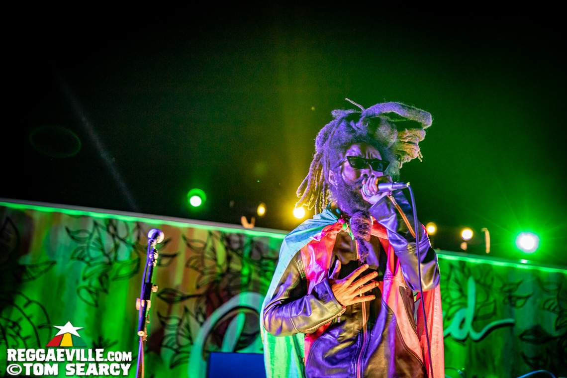 Yaadcore, Sarah Couch & Natural High