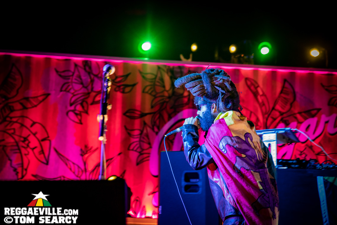 Yaadcore, Sarah Couch & Natural High