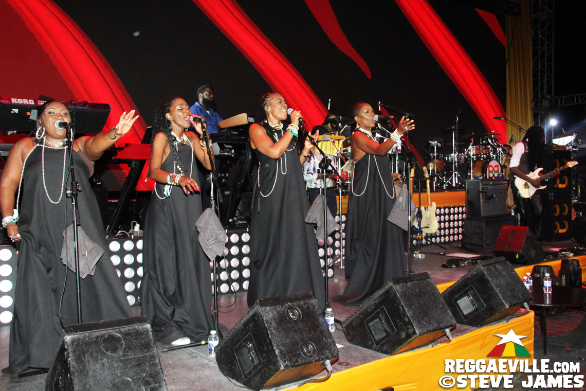 Beres Hammond with Buju Banton & Popcaan