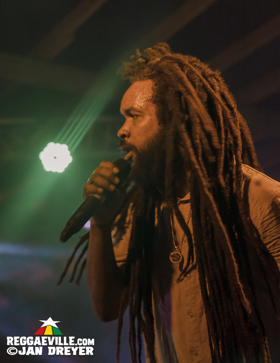 Micah Shemaiah & The Dreadites, Macka B, Ranking Joe