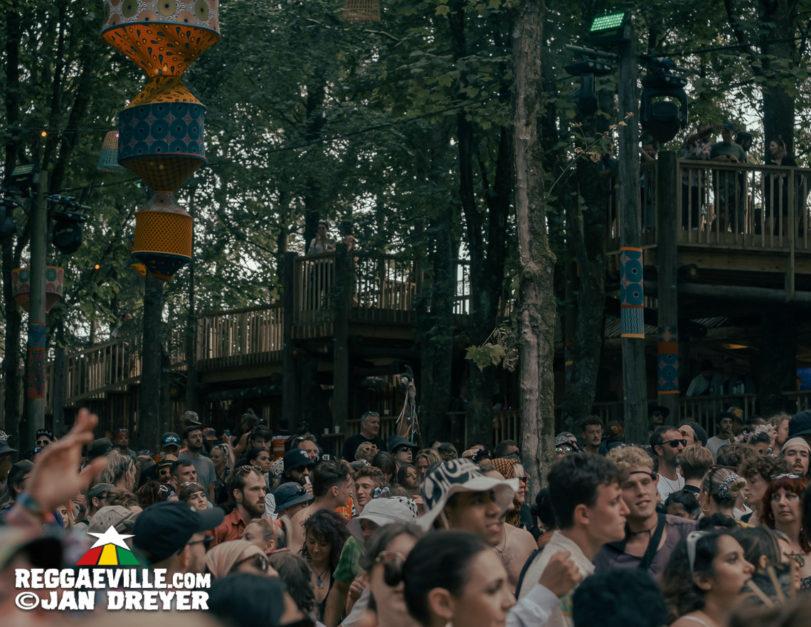 Micah Shemaiah & The Dreadites, Macka B, Ranking Joe