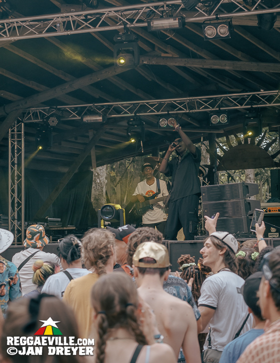 Micah Shemaiah & The Dreadites, Macka B, Ranking Joe