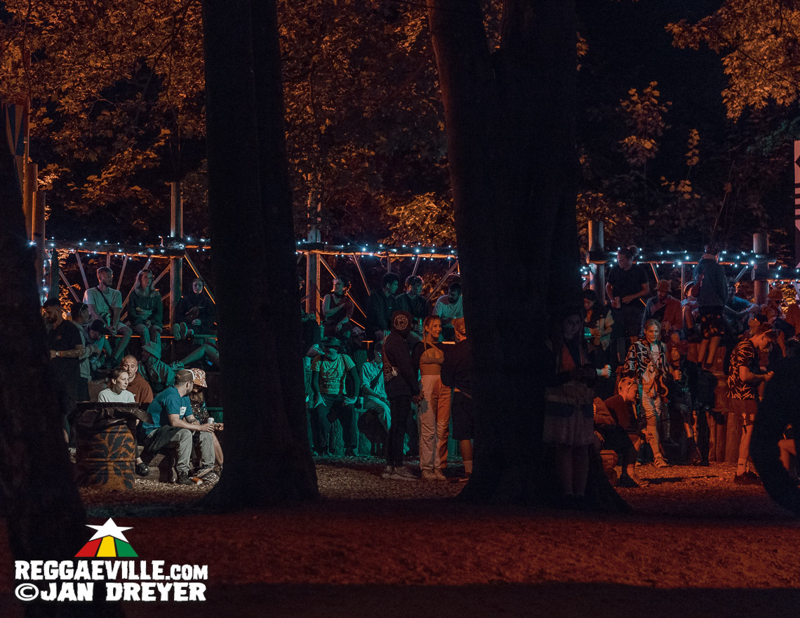 Micah Shemaiah & The Dreadites, Macka B, Ranking Joe