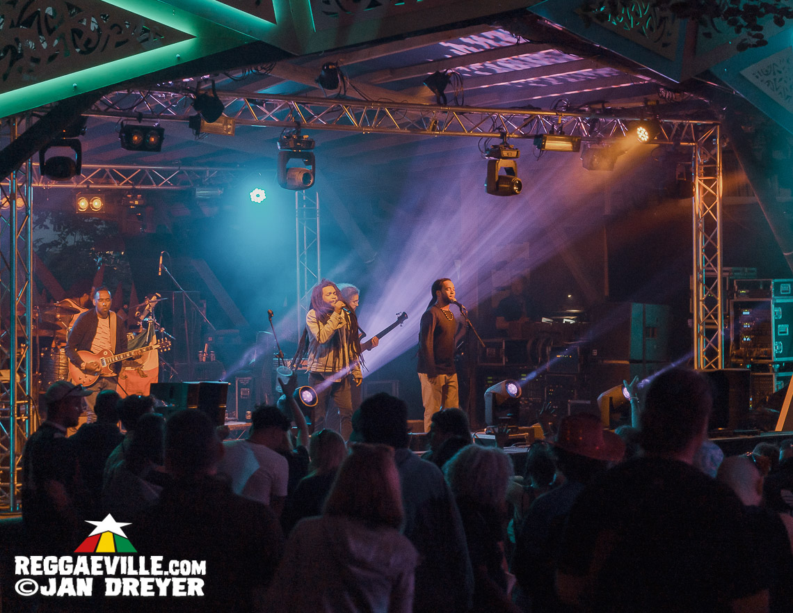 Micah Shemaiah & The Dreadites, Macka B, Ranking Joe