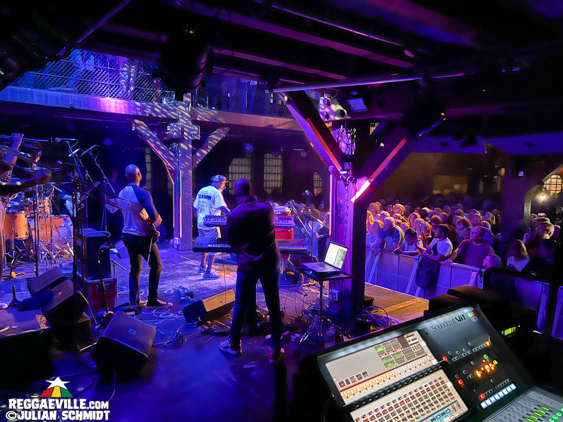 Burning Spear & The Burning Band