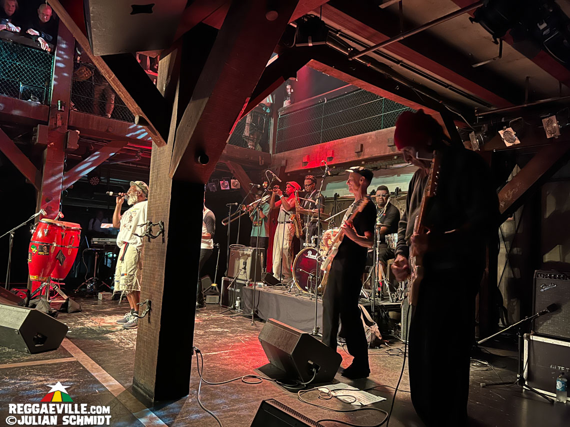 Burning Spear & The Burning Band