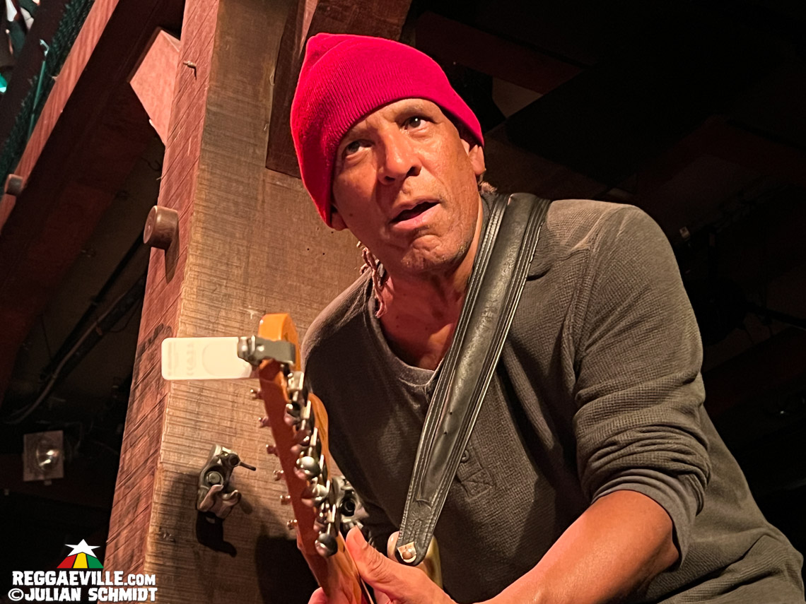 Burning Spear & The Burning Band