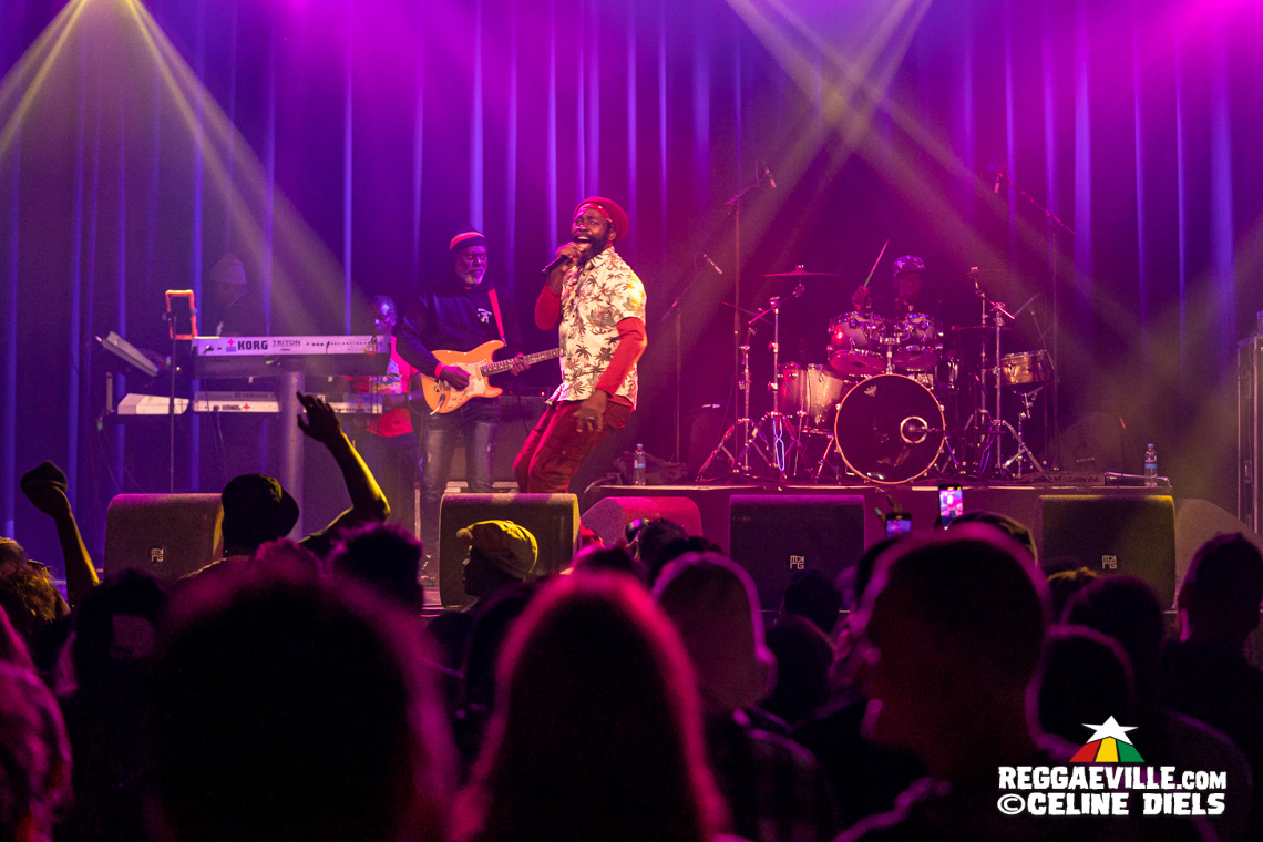 Capleton & The Prophecy Band, Jah Thunder