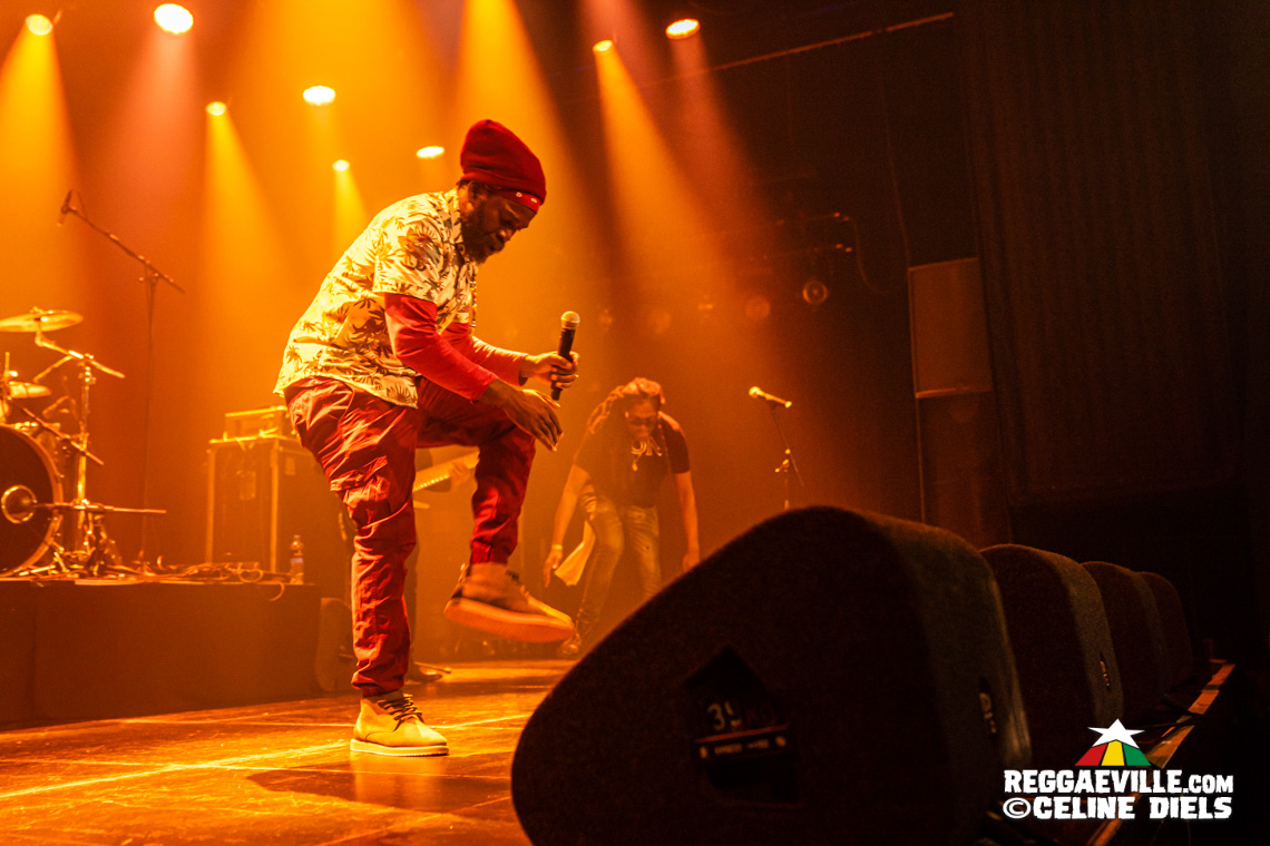 Capleton & The Prophecy Band, Jah Thunder