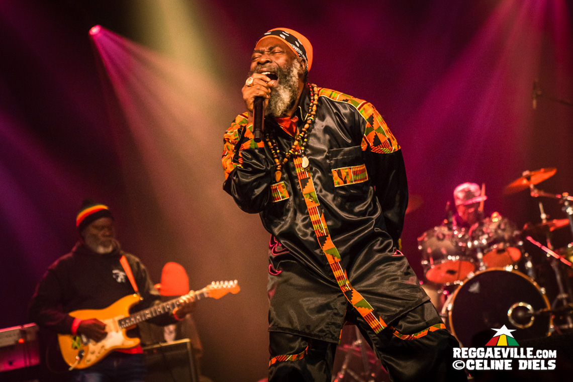 Capleton & The Prophecy Band, Jah Thunder