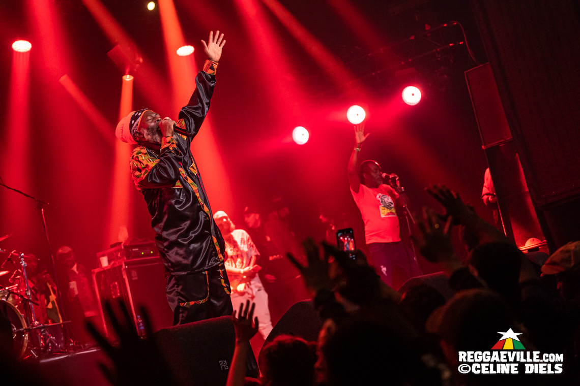Capleton & The Prophecy Band, Jah Thunder