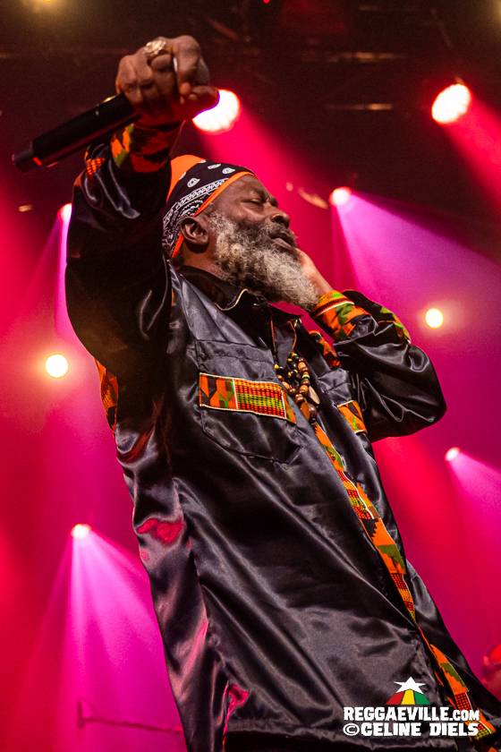 Capleton & The Prophecy Band, Jah Thunder