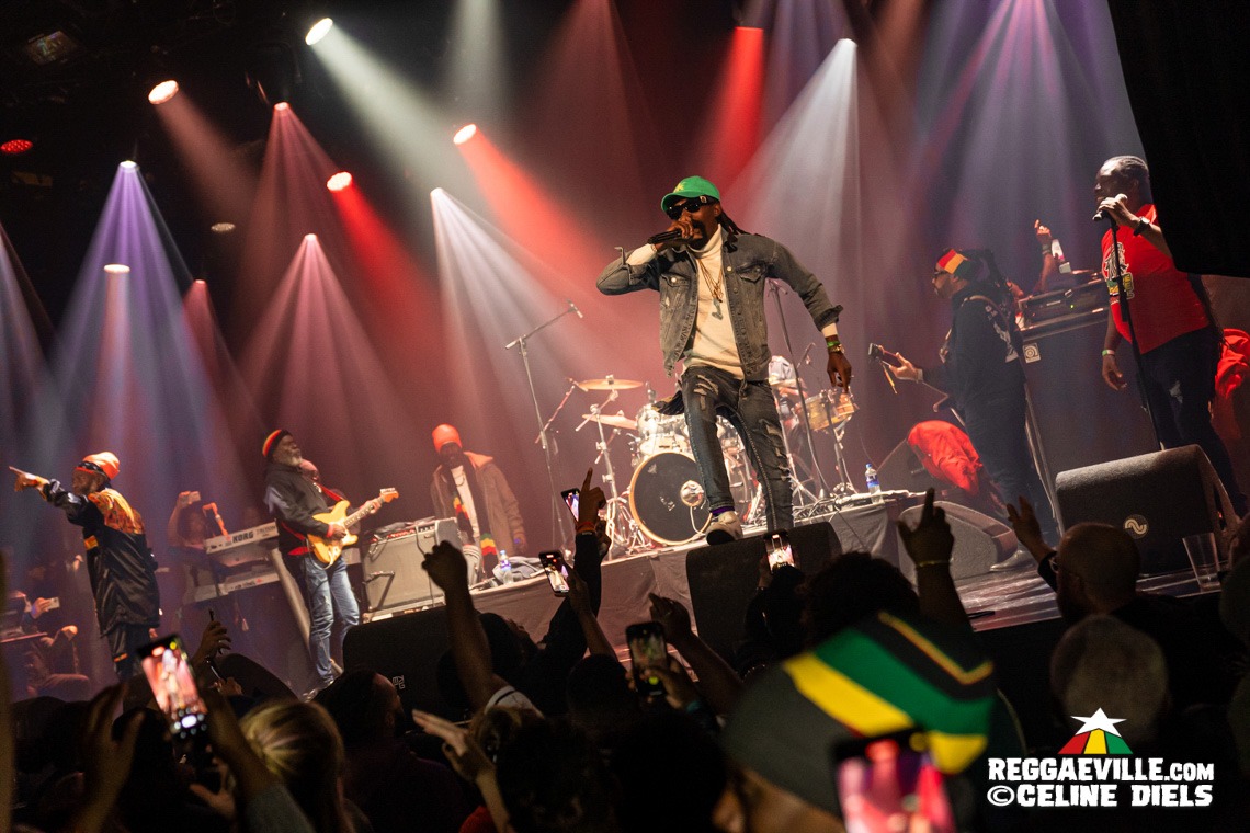 Capleton & The Prophecy Band, Jah Thunder