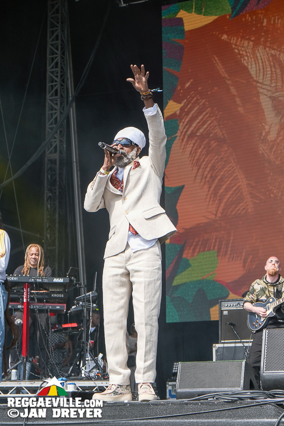 Twinkle Brothers, Lutan Fyah, Droop Lion, Toddla T with Naomi Cowan & Runkus