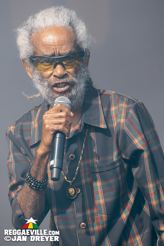 Max & Xana Romeo, Koffee, Jah9