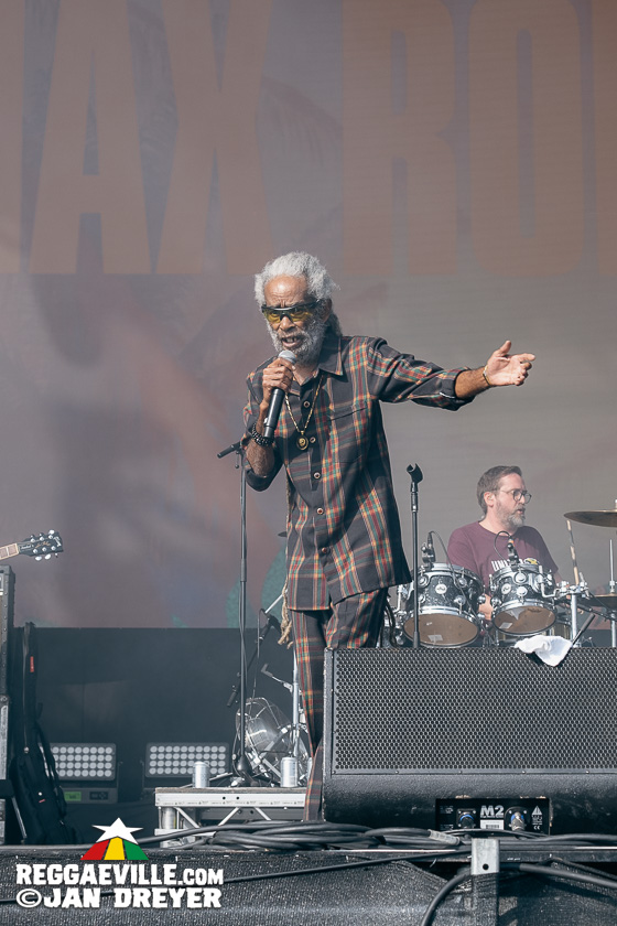 Max & Xana Romeo, Koffee, Jah9