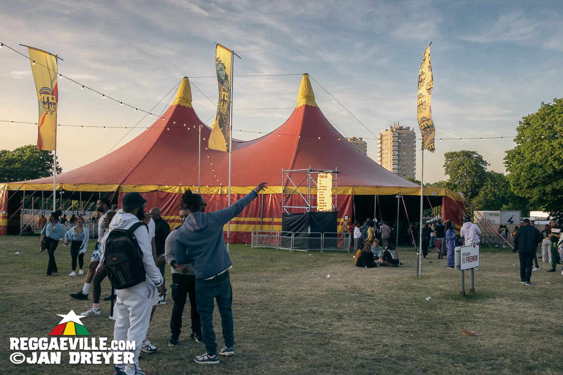 Max & Xana Romeo, Koffee, Jah9