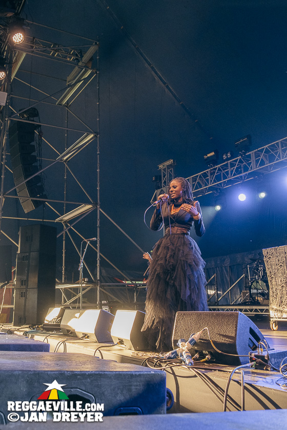 Max & Xana Romeo, Koffee, Jah9