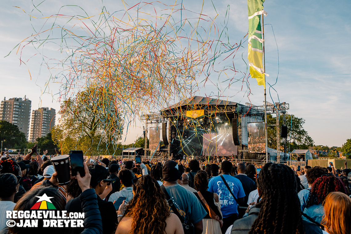 Max & Xana Romeo, Koffee, Jah9
