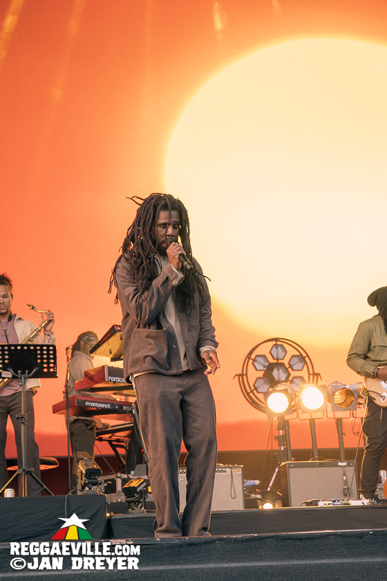 Chronixx, Skillibeng, Seani B